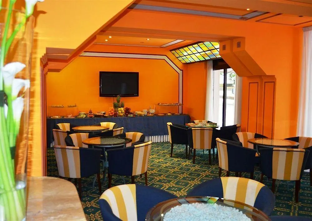 Hotel Giglio Montecatini Terme 3*,  Italy